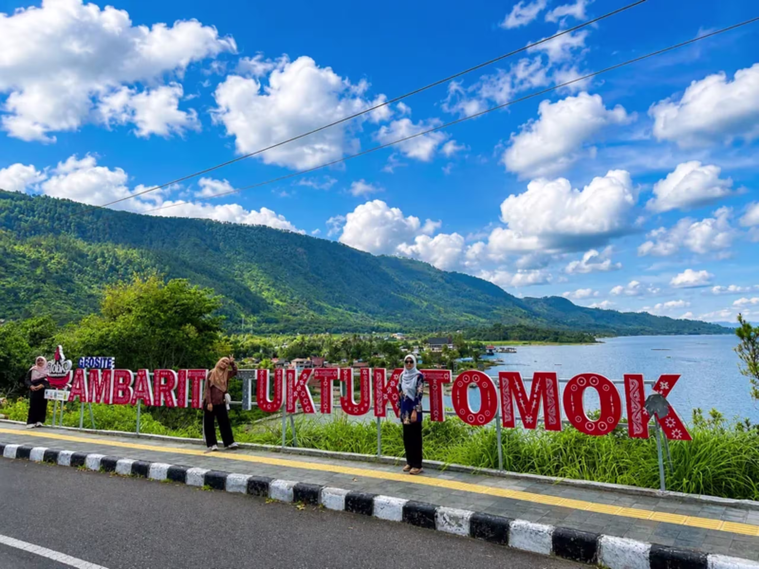 Lake Toba Tour Package 5D4N Hero Banner