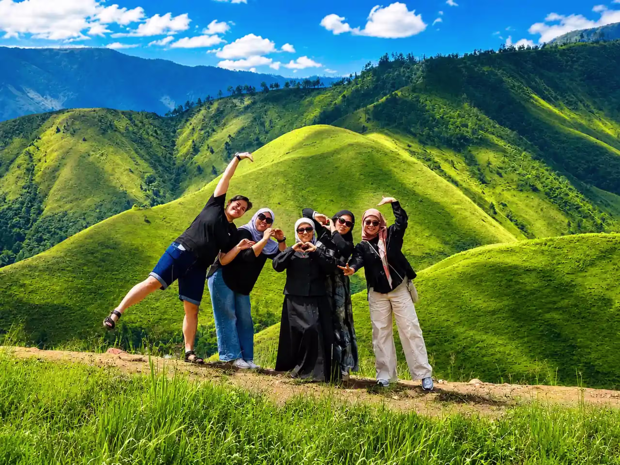 Medan Adventure Tour Package 5D4N Hero Banner