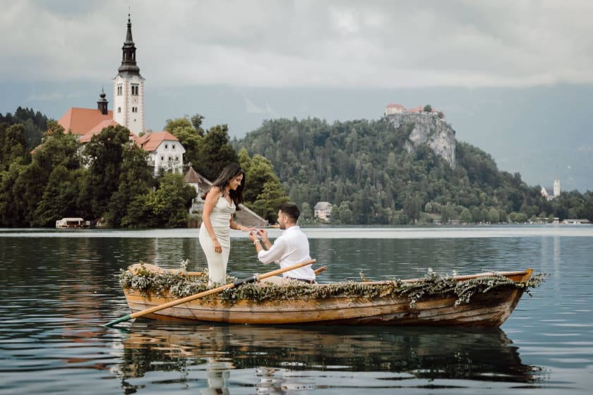 Private Boat Proposal at Lake Bled