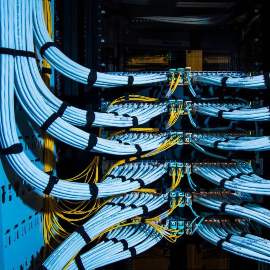 Trump Umumkan Investasi AI Besar-Besaran Senilai Ratusan Miliar Dolar