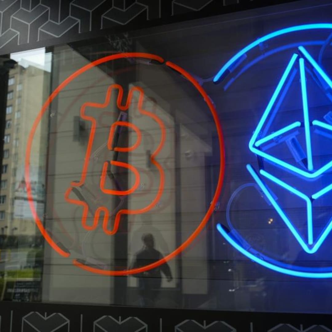 Trump Dorong Dominasi AS di Cryptocurrency dan Kecerdasan Buatan Lewat Langkah Baru