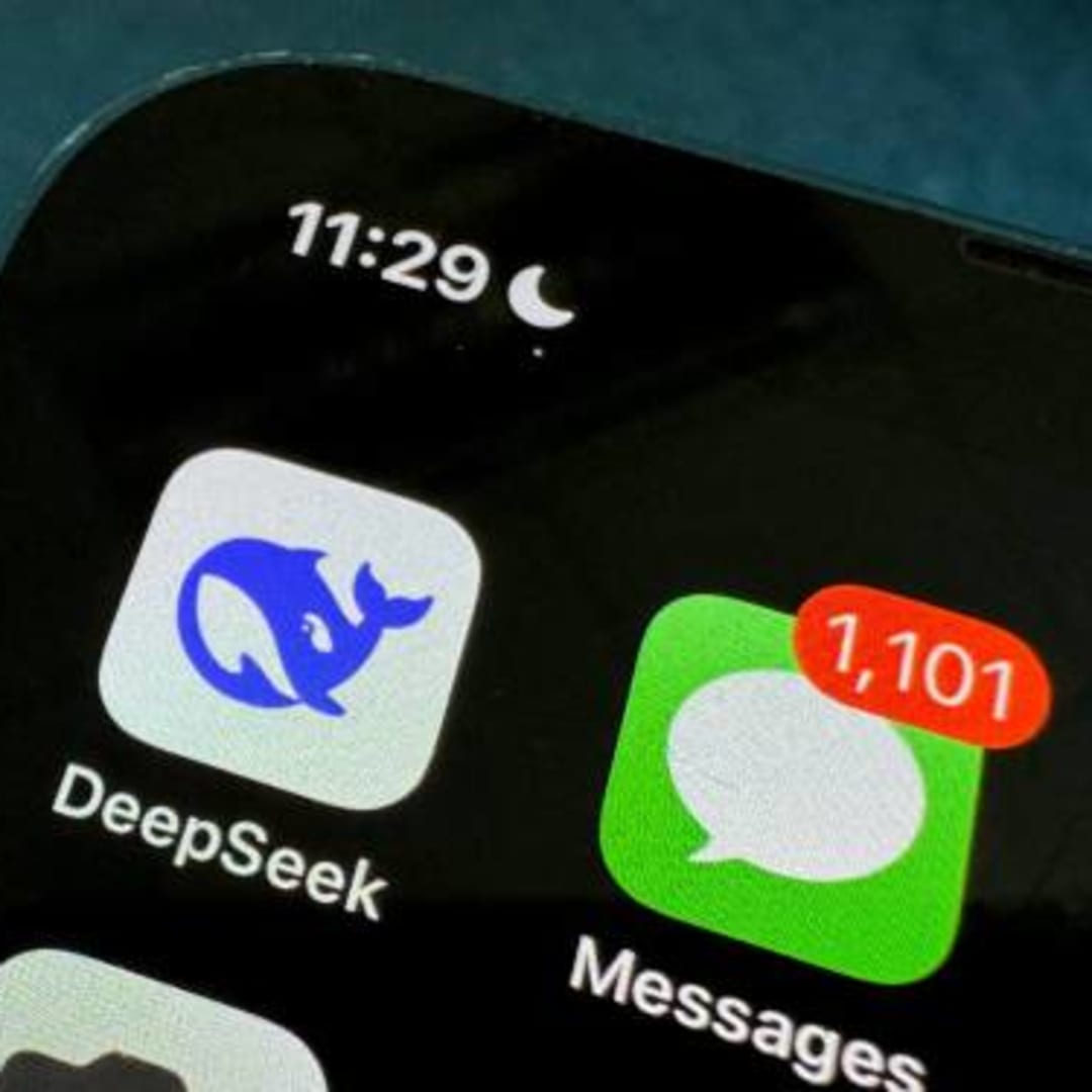 DeepSeek, AI China yang Mengguncang Pasar dan Persaingan Global