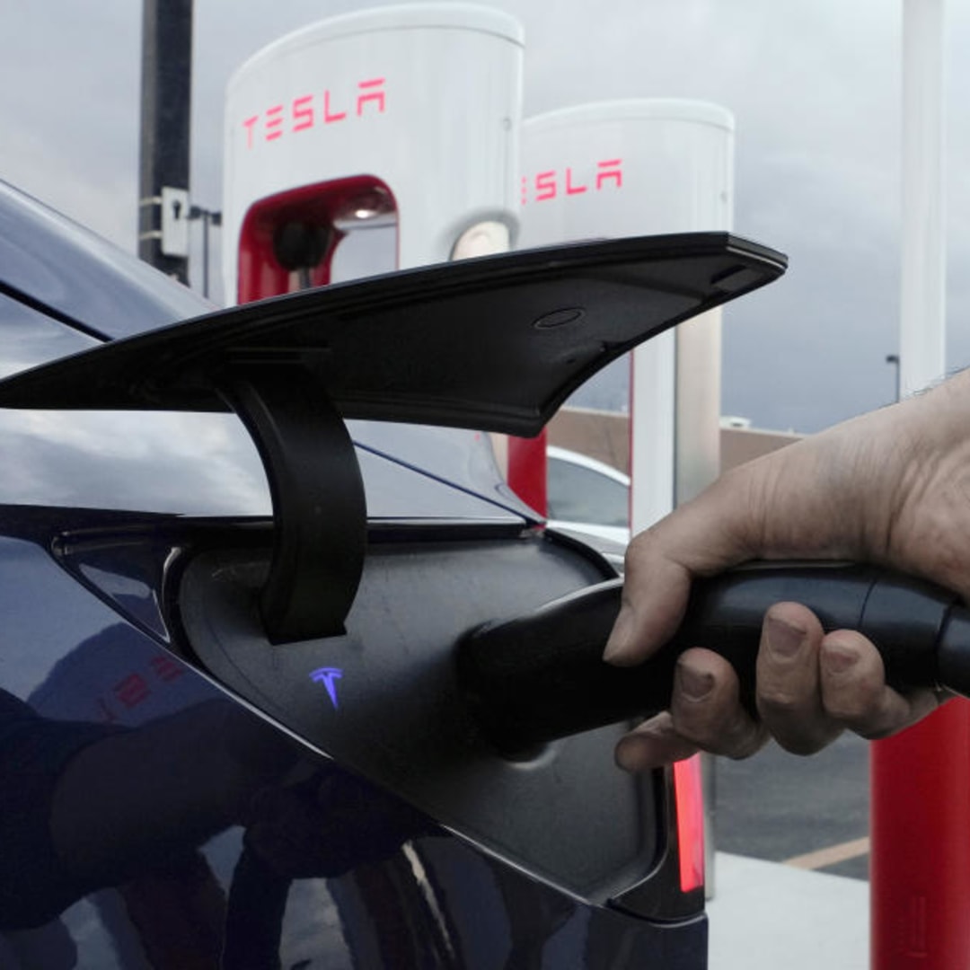 Tesla Janji Bangkit di 2025 Setelah Kinerja 2024 Mengecewakan