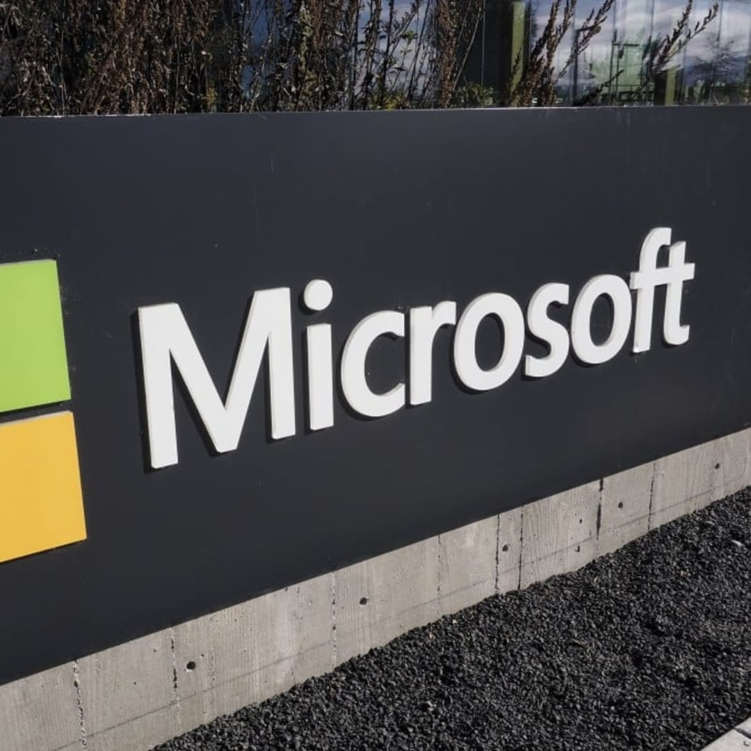 Pertumbuhan Azure Lambat Karena Pusat Data Microsoft Belum Cukup