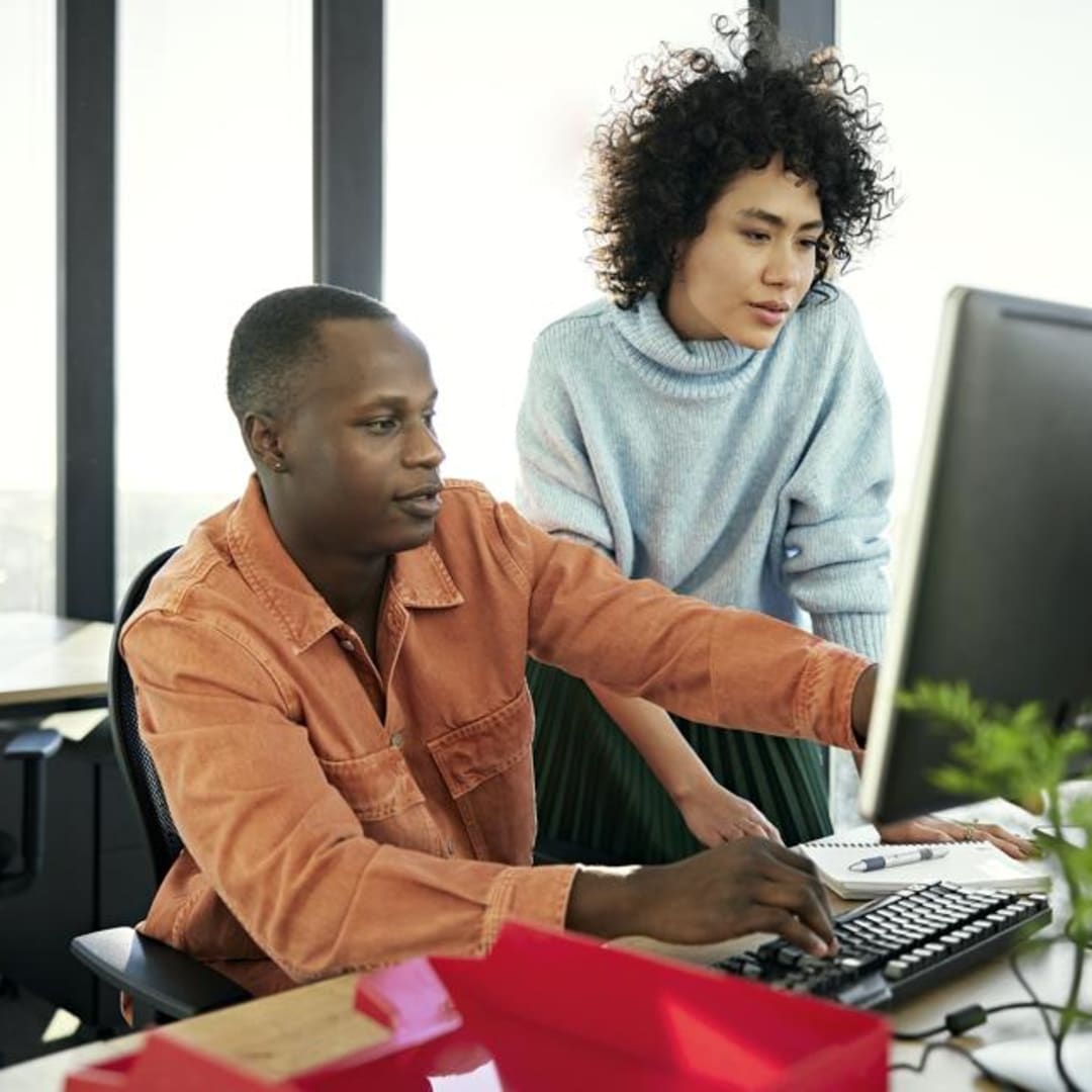 Mengoptimalkan AI: Kapan Gunakan Cloud dan Kapan Jalankan di PC Lokal