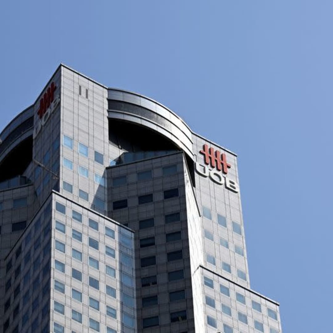 Bank Singapura Raih Laba Kuartal Keempat, Risiko Perang Dagang AS Mengintai