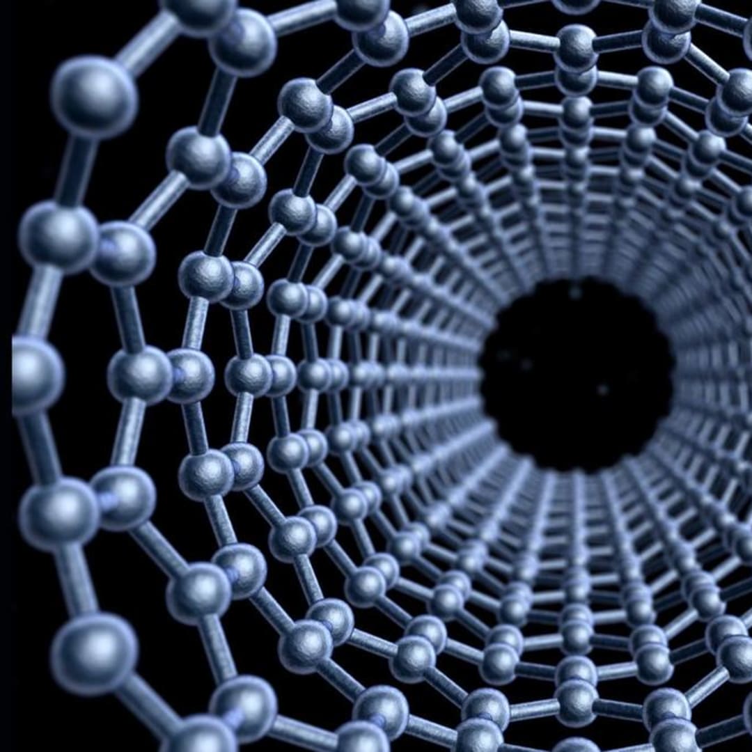 Penemuan Kristal Elektronik Topologi Baru Pada Lapisan Graphene Berputar