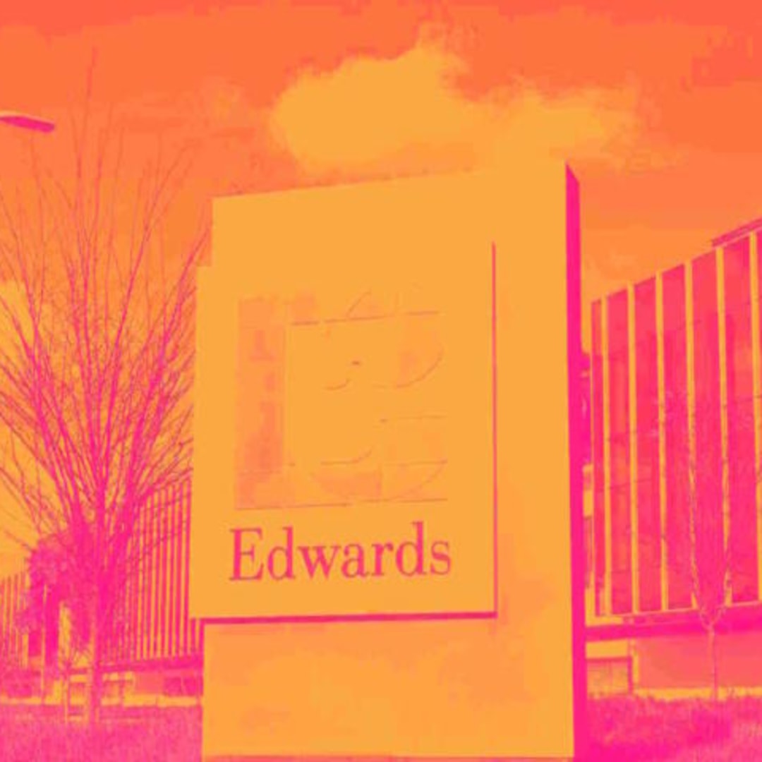 Apakah Edwards Lifesciences Layak Dibeli Menjelang Laporan Keuangan Kuartal Ini?