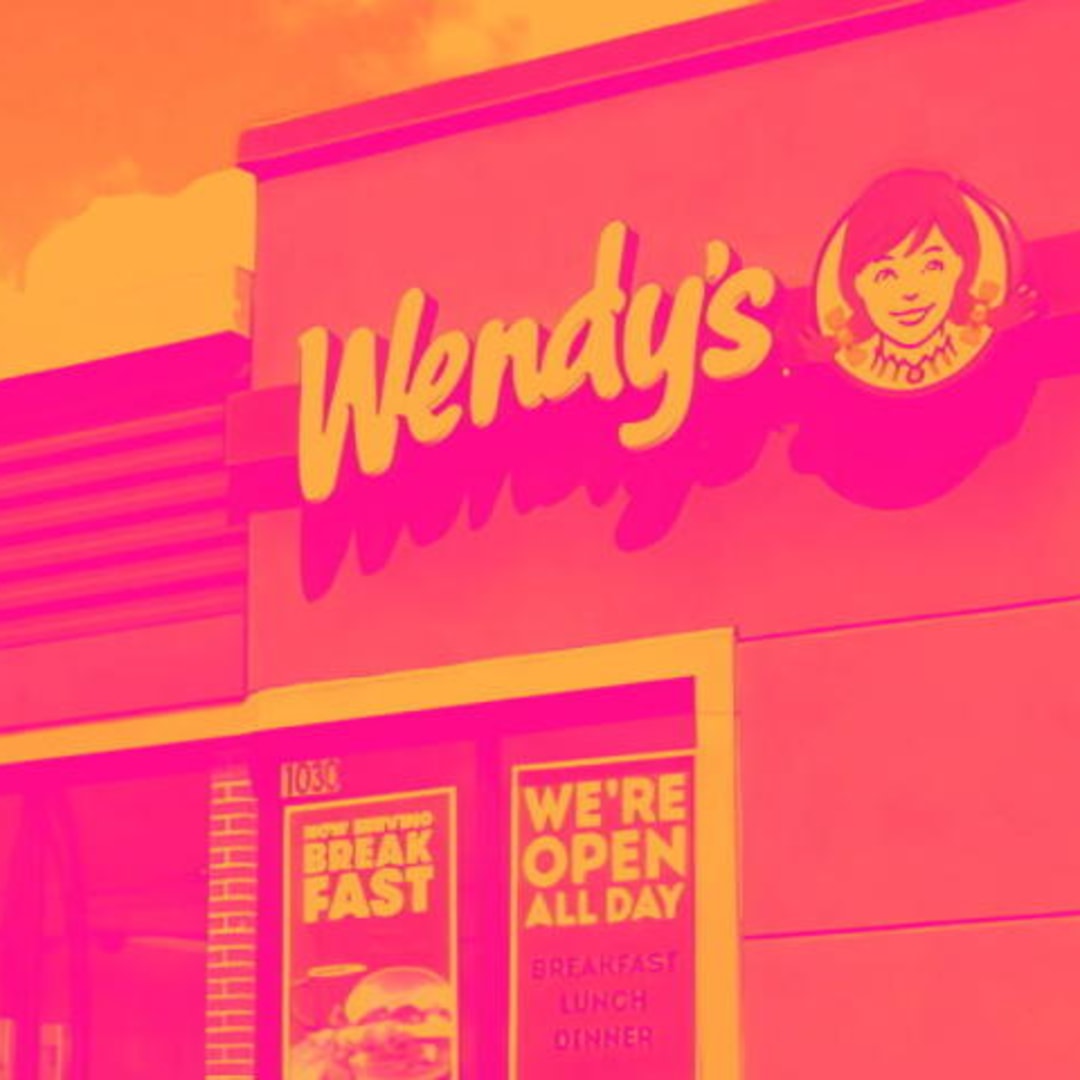 Apakah Wendy’s Layak Dibeli Jelang Laporan Keuangan? Analisis Terbaru