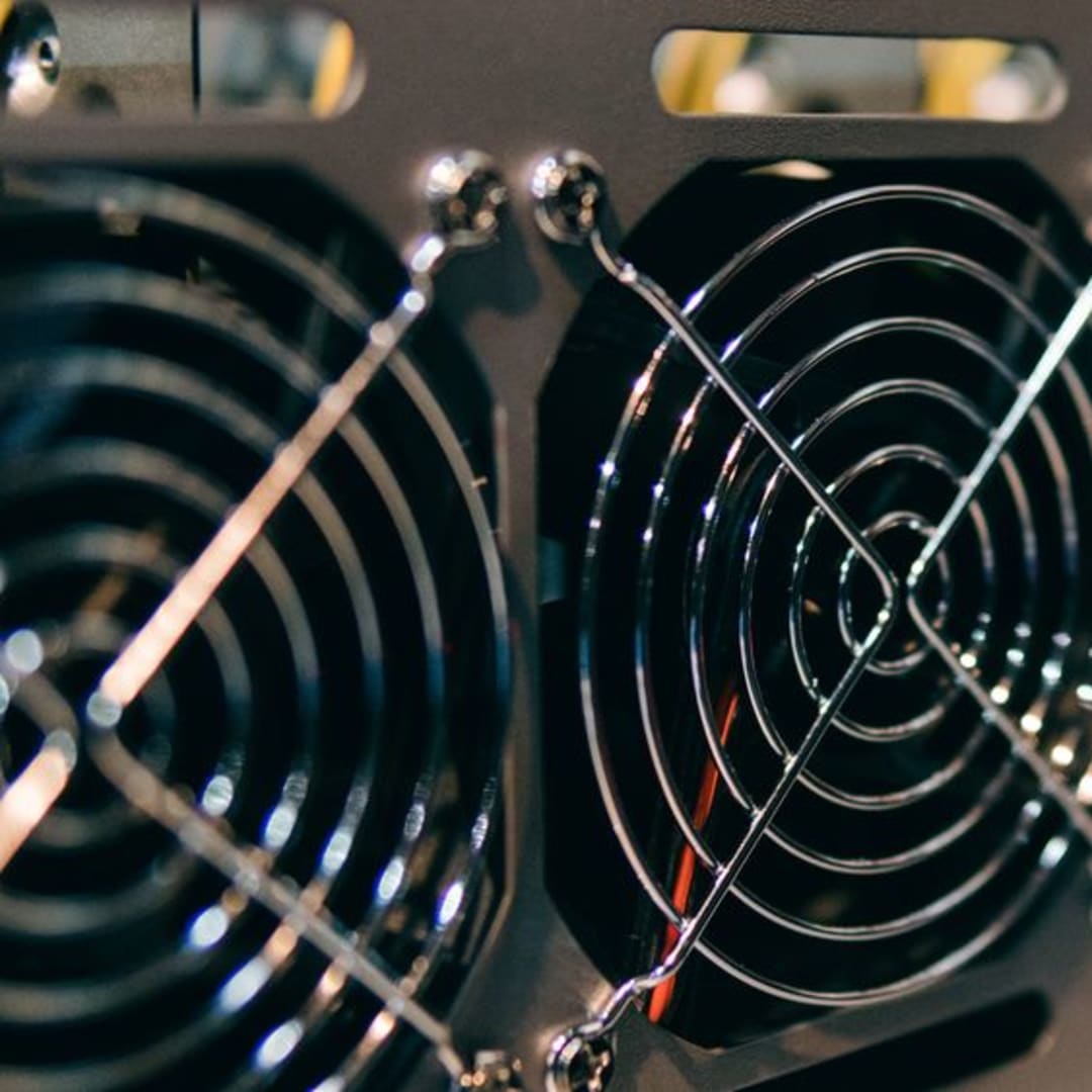 Persaingan Ketat dan Perlambatan Pertumbuhan Hashrate Dalam Pertambangan Bitcoin Januari