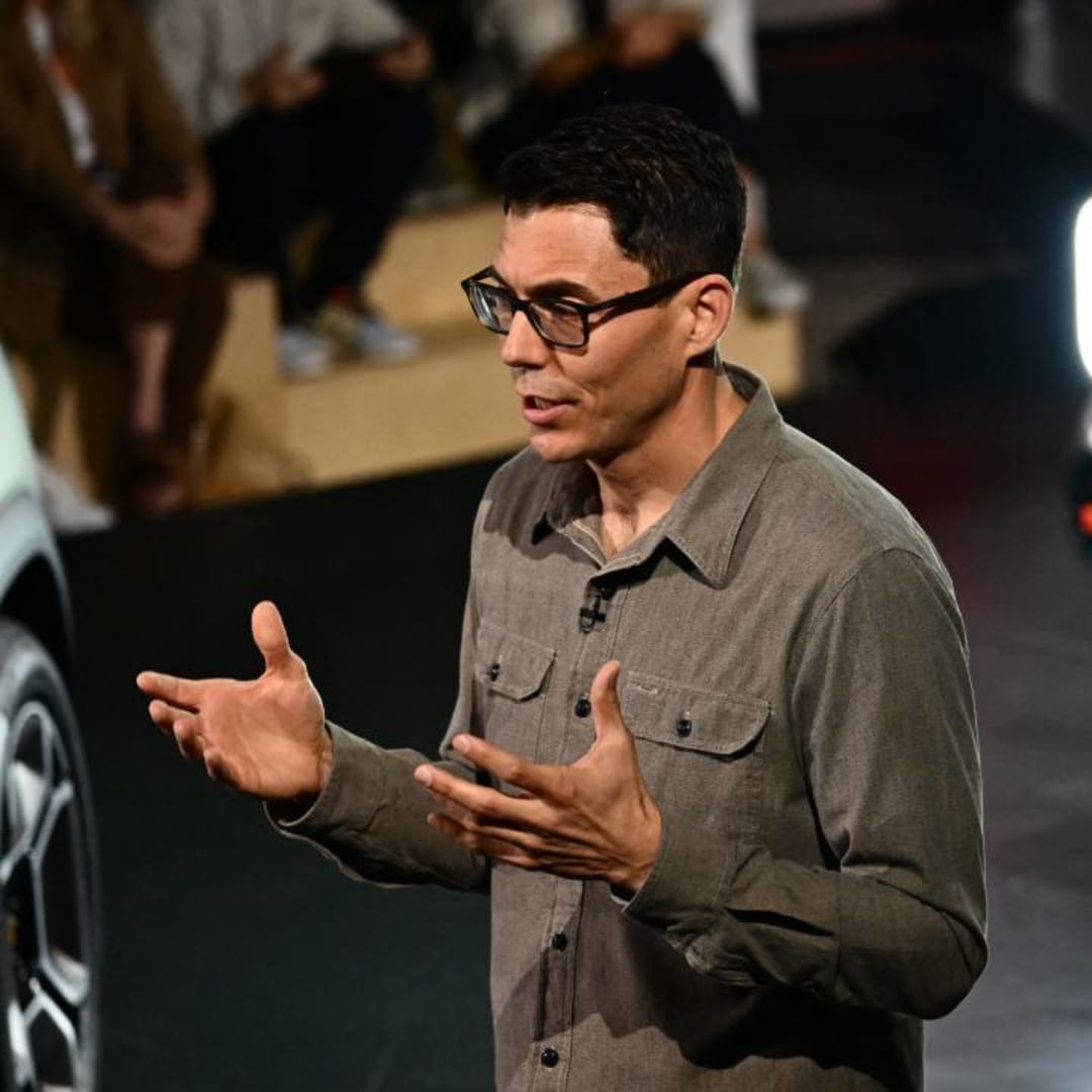 Tarif dan Penghapusan Kredit Pajak Buat Panduan 2025 Rivian Lebih Lemah