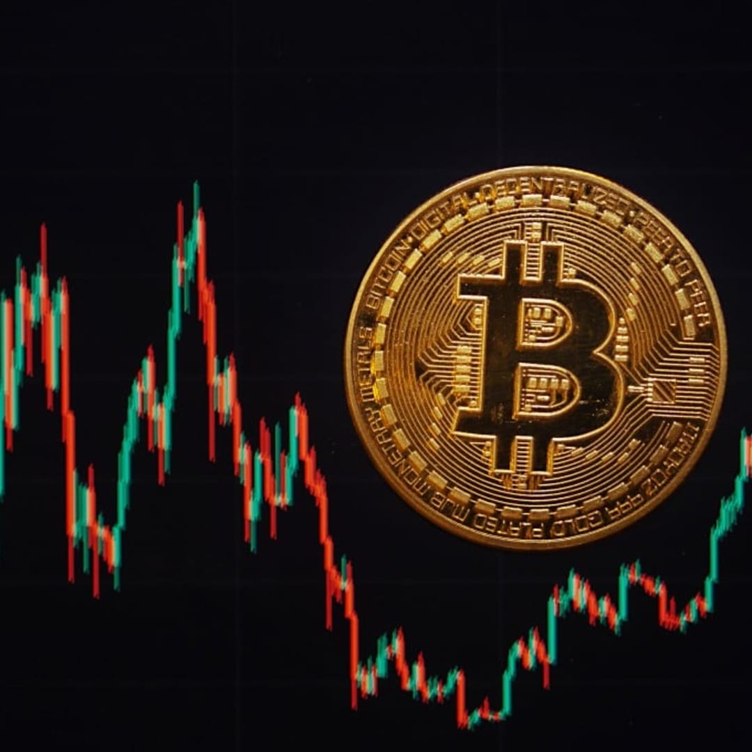 Harga Bitcoin Anjlok Terbawa Gelombang Ketidakpastian Ekonomi Global
