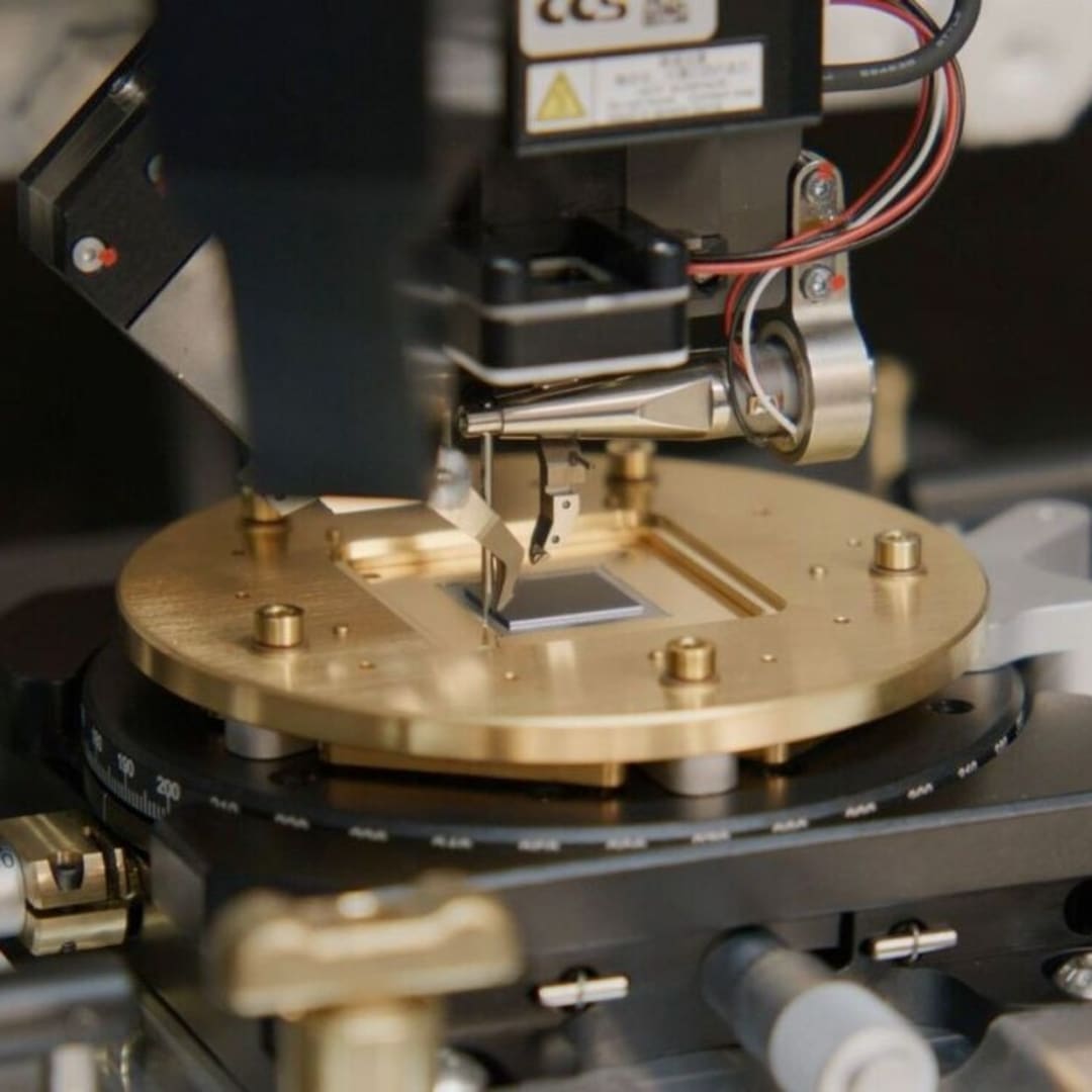 Amazon Hadirkan Chip Ocelot untuk Perbaiki Error Komputasi Kuantum