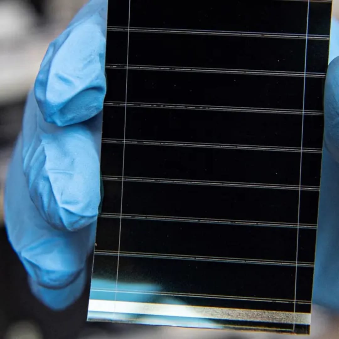 Terobosan Film Perovskit Stabil untuk Produksi Panel Surya Skala Besar