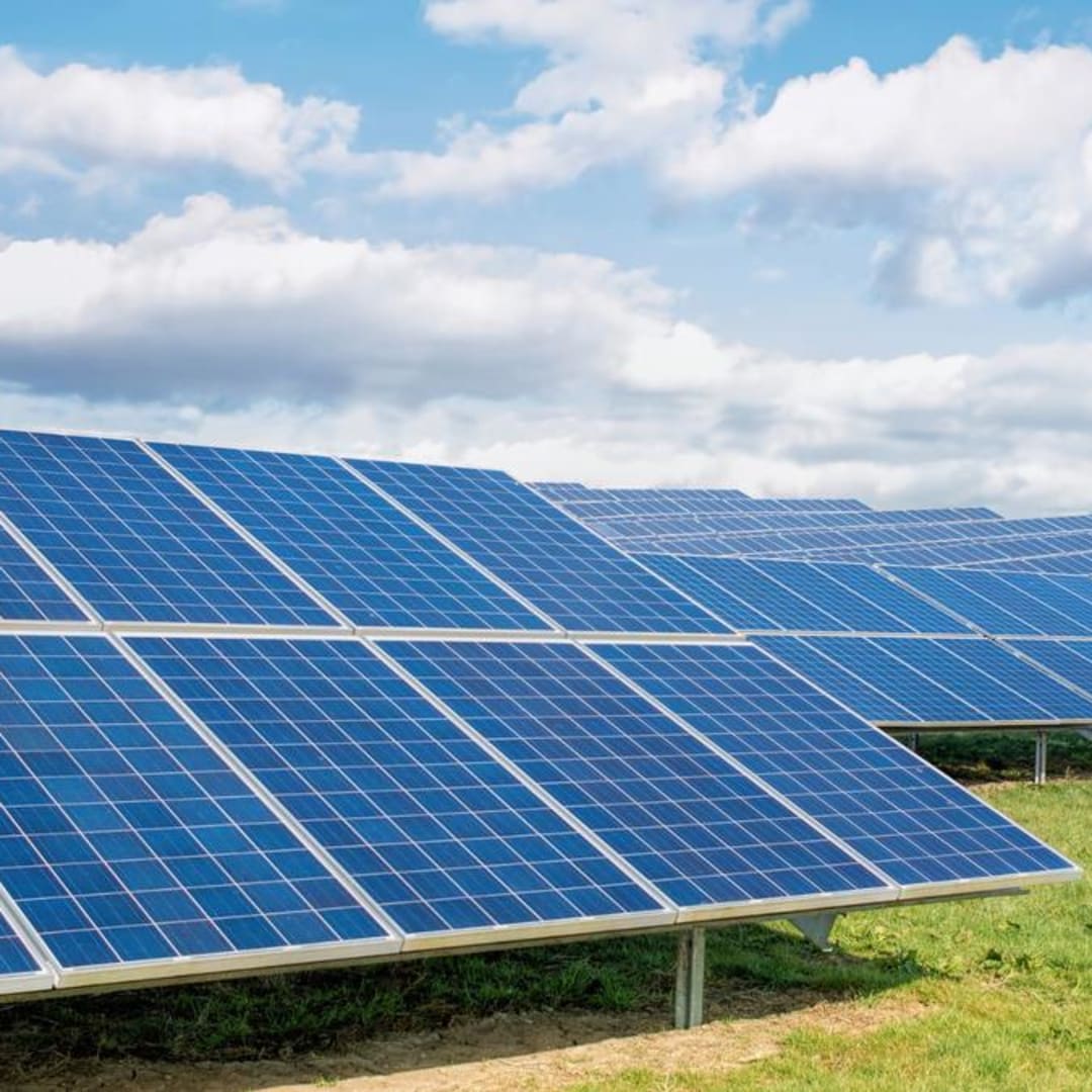 Kolaborasi Perusahaan AS Majukan Produksi Modul Surya Dalam Negeri