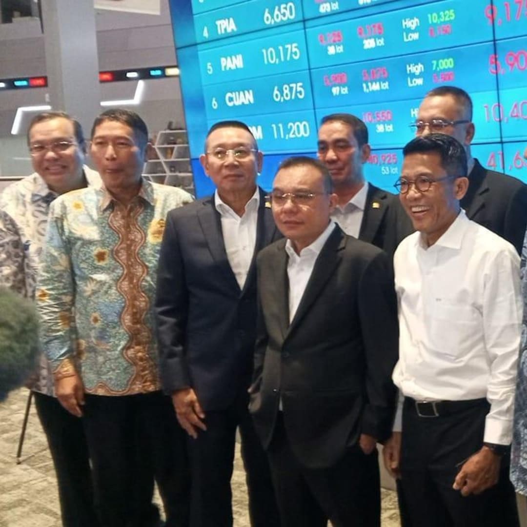 IHSG Rebound Tipis Usai Anjlok, Pengaruh Pelemahan Ekonomi dan Isu Sri Mulyani
