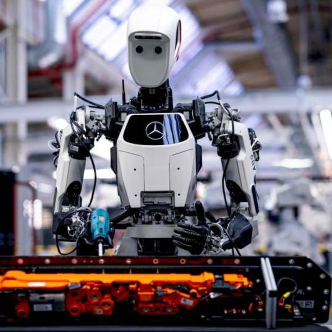 Mercedes-Benz Gunakan Robot Humanoid dan AI untuk Tingkatkan Produksi Mobil