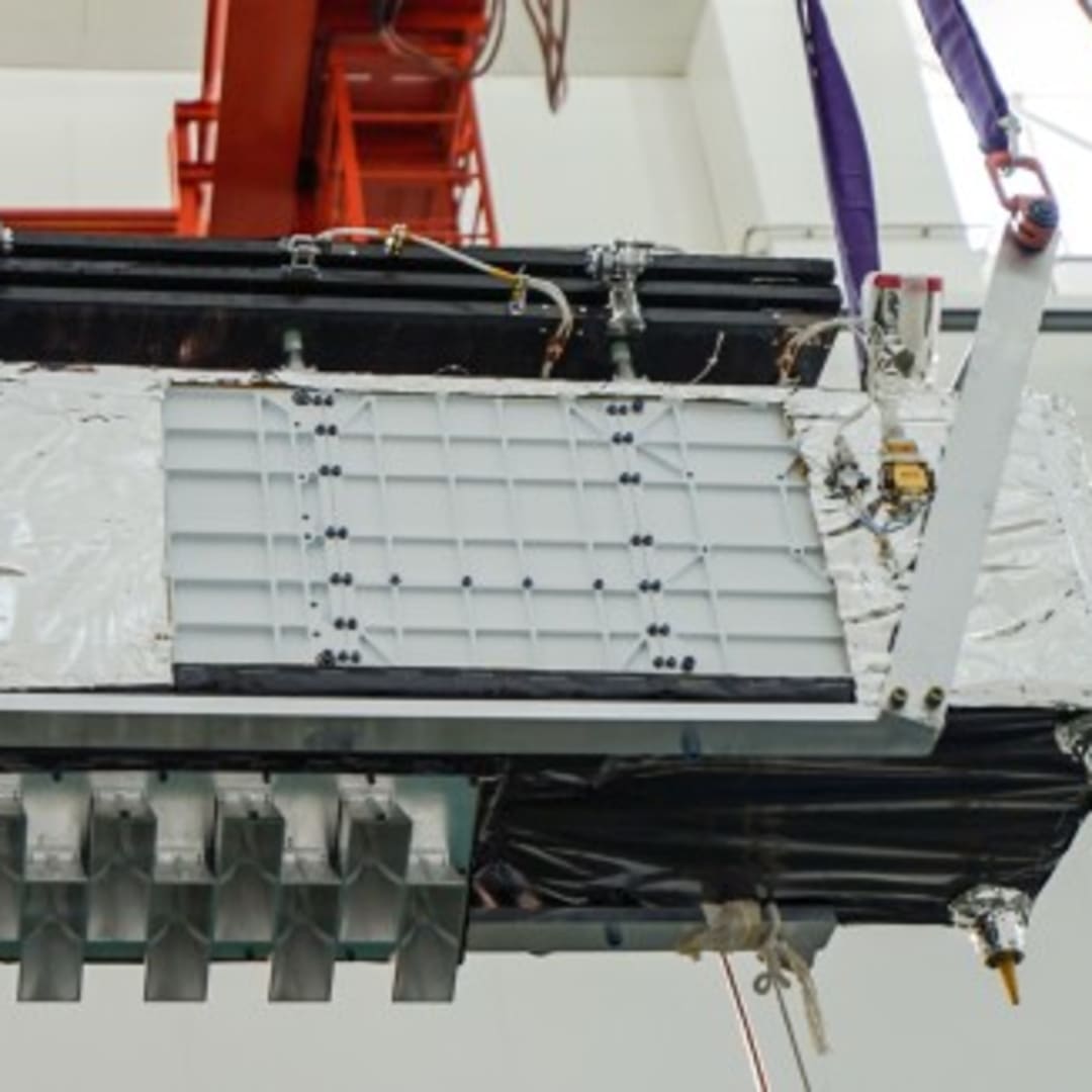 Satelit Ringan Tembus Rekor Jarak Komunikasi Kuantum Antar Benua