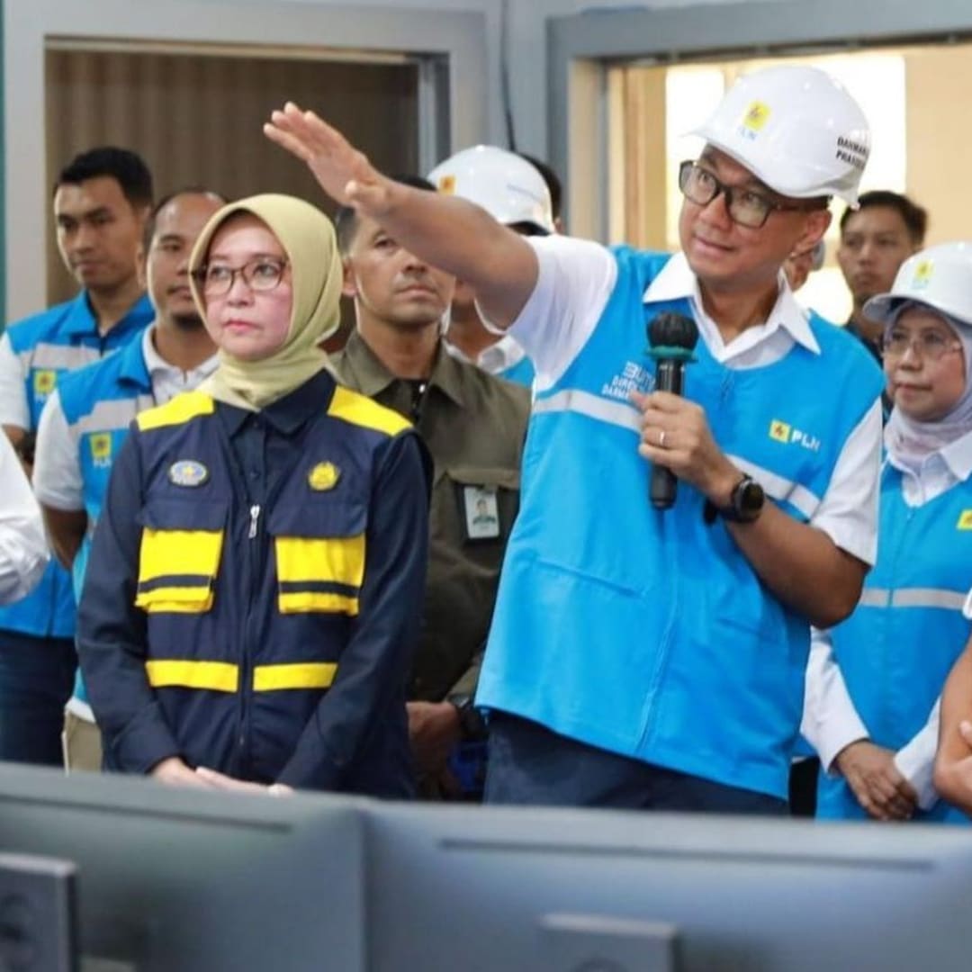 PLN Siapkan Infrastruktur Pengisian Mobil Listrik 6 Kali Lipat di Jatim Saat Lebaran