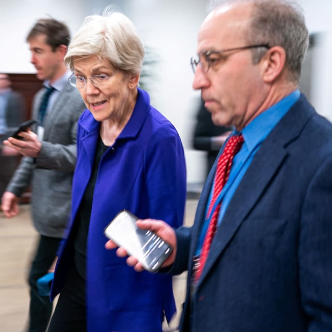 Demokrat Soroti Konflik Kepentingan Keluarga Trump dalam Bisnis Kripto World Liberty