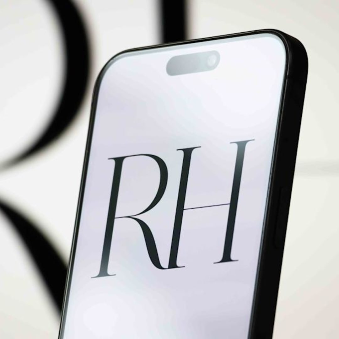 Saham RH Jatuh 40% Akibat Tarif Baru dan Laporan Pendapatan Mengecewakan