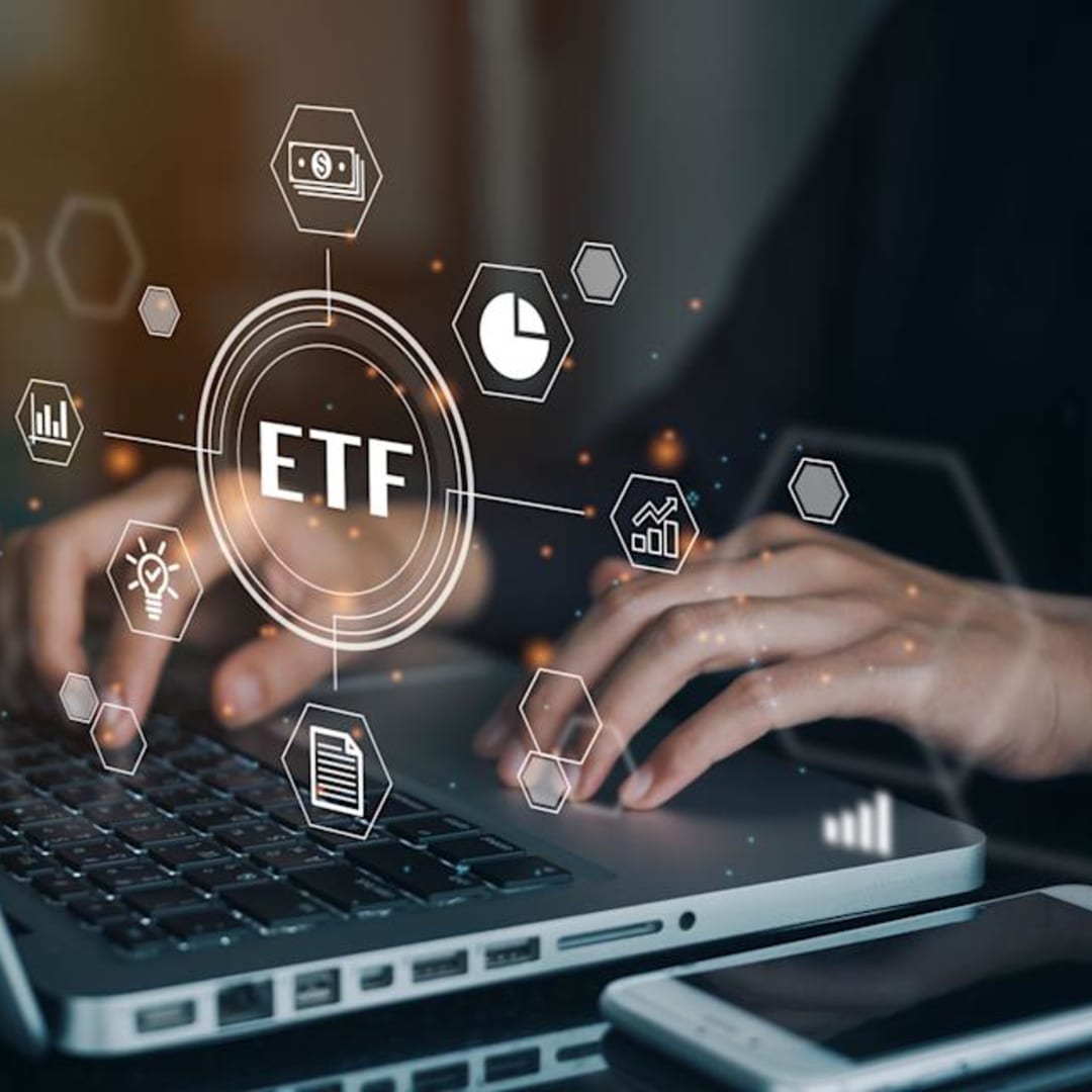 Kenapa Kamu Harus Investasi di ETF QQQ Sekarang dan Tahan 10 Tahun