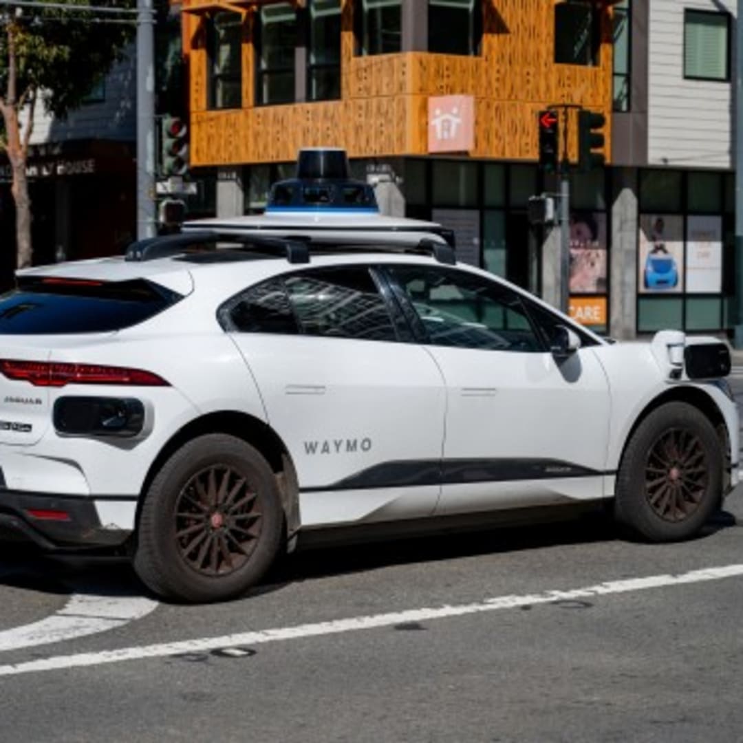 Waymo Gunakan Data Kamera Robotaxi untuk AI dan Iklan, Risiko Privasi Meningkat