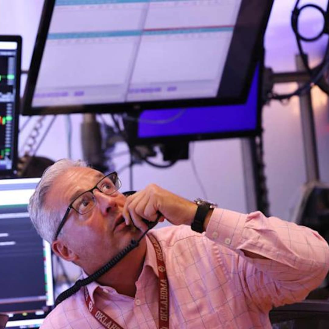 Saham Apple Bangkit, Broadcom dan Perusahaan Kesehatan Raih Kenaikan Signifikan