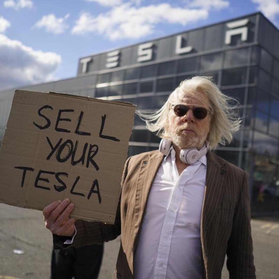 Investor Desak Elon Musk Luncurkan Robotaxi dan Mobil Murah Tesla Segera