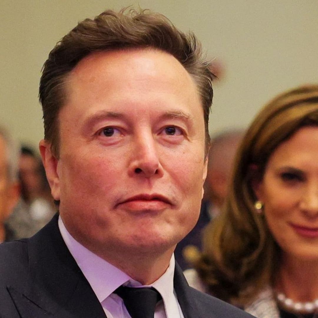 Tesla Bantah Rumor Cari Pengganti Elon Musk di Tengah Penurunan Keuangan
