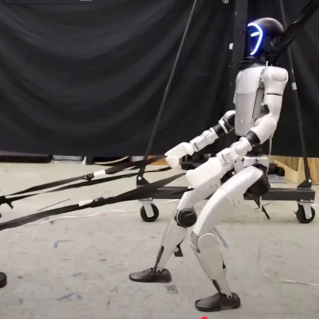 FALCON: Kontrol Cerdas untuk Robot Humanoid Tangguh di Tugas Berat