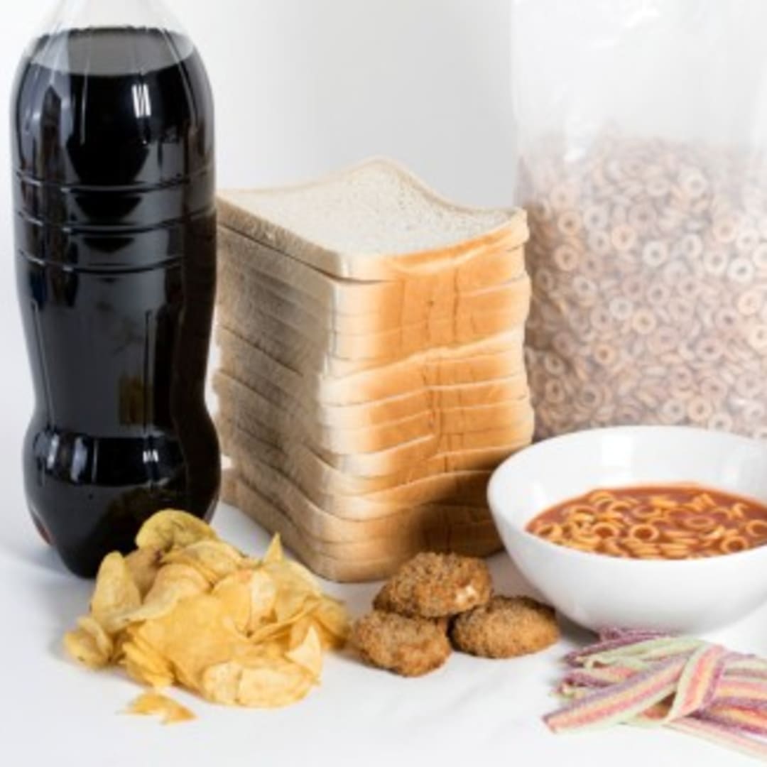 Mengungkap Konsumsi Makanan Ultra-Proses Melalui Molekul dalam Darah dan Urine