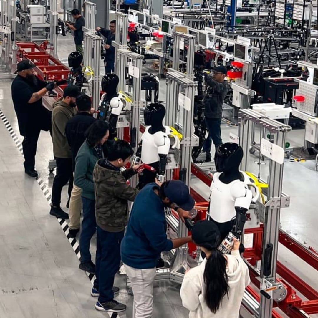 Tesla Optimus: Robot Humanoid yang Fleksibel tapi Penuh Tantangan Teknis