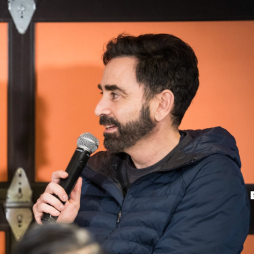 Elad Gil Manfaatkan AI untuk Revolusi Bisnis Tradisional melalui Roll-ups