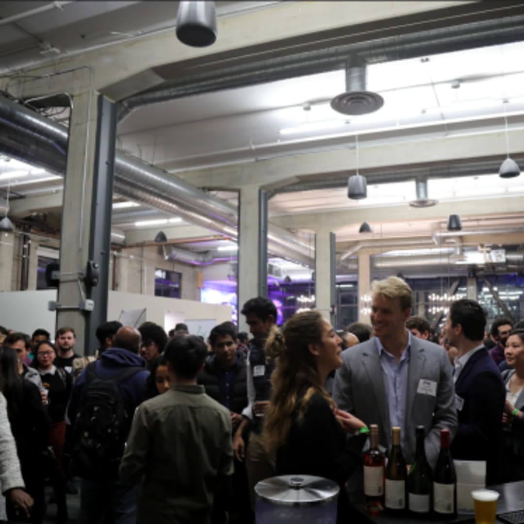 Kesempatan Menarik Host Side Event di TechCrunch Disrupt 2025 Gratis