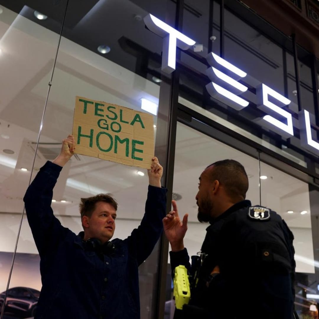 Kekhawatiran dan Penolakan Peluncuran Robotaxi Tesla di Austin Texas