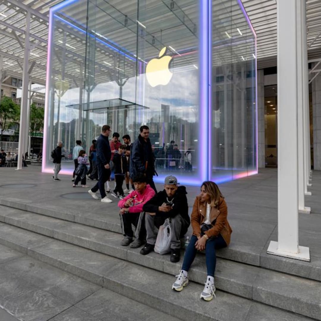 Apple Pertimbangkan Akuisisi Perplexity untuk Bangkitkan Strategi AI dan Sahamnya