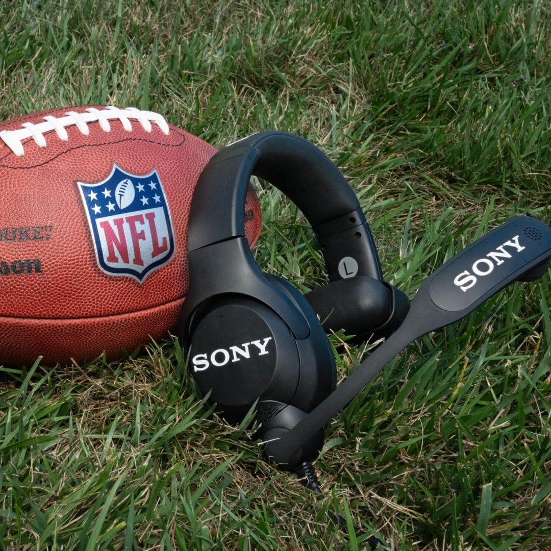 Sony Rilis Headset Khusus untuk Pelatih NFL dengan Teknologi Canggih
