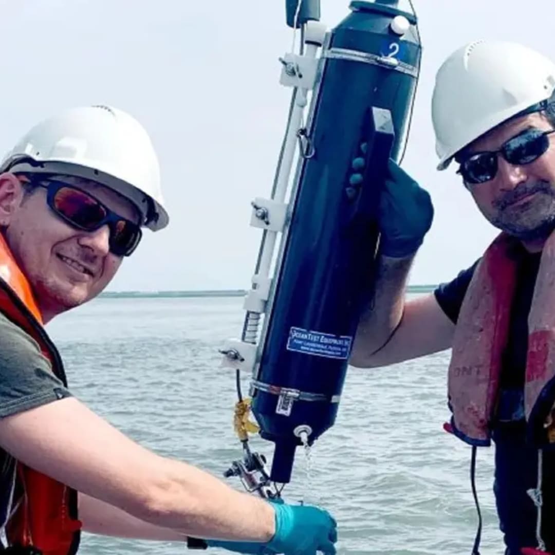 Bahaya Tersembunyi 27 Juta Ton Nanoplastik di Laut Atlantik Utara