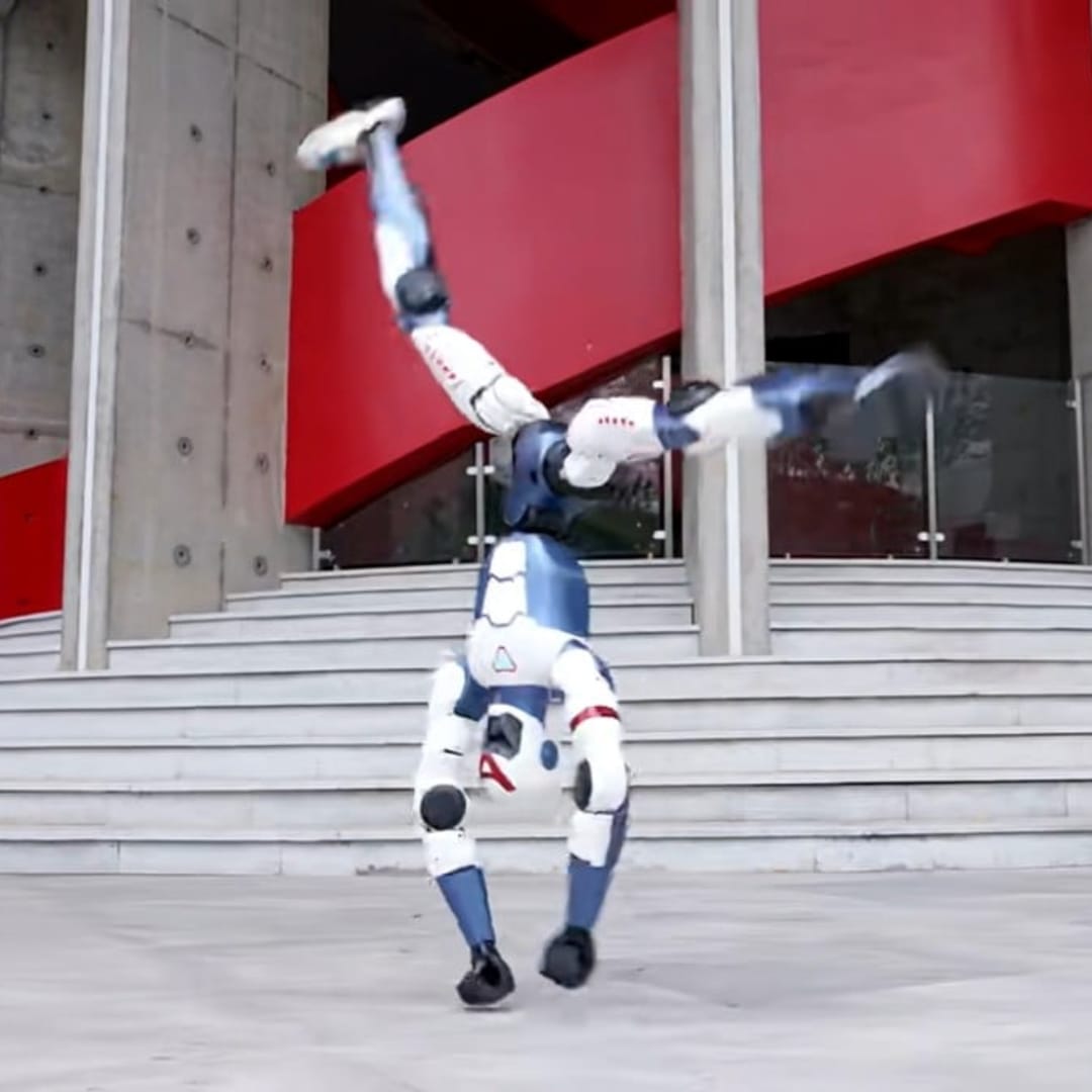Unitree Luncurkan Robot Humanoid Murah R1 Sambut IPO di Bursa China