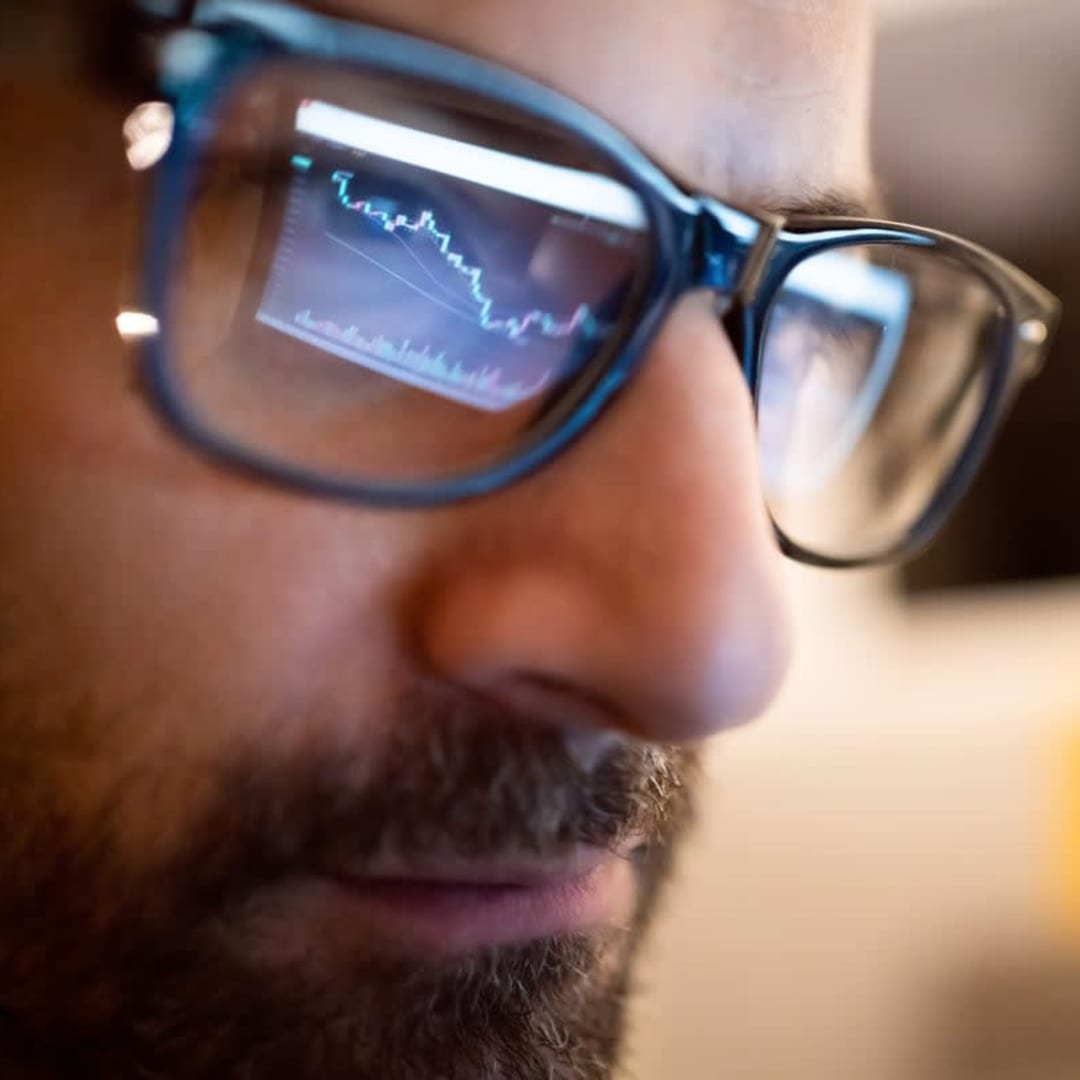 5 Saham Terbaik Warren Buffett di Portofolio Berkshire Hathaway 2025