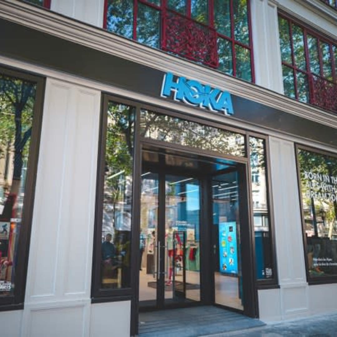 Deckers dan Hoka Perluas Jaringan Global, Targetkan Pertumbuhan Internasional