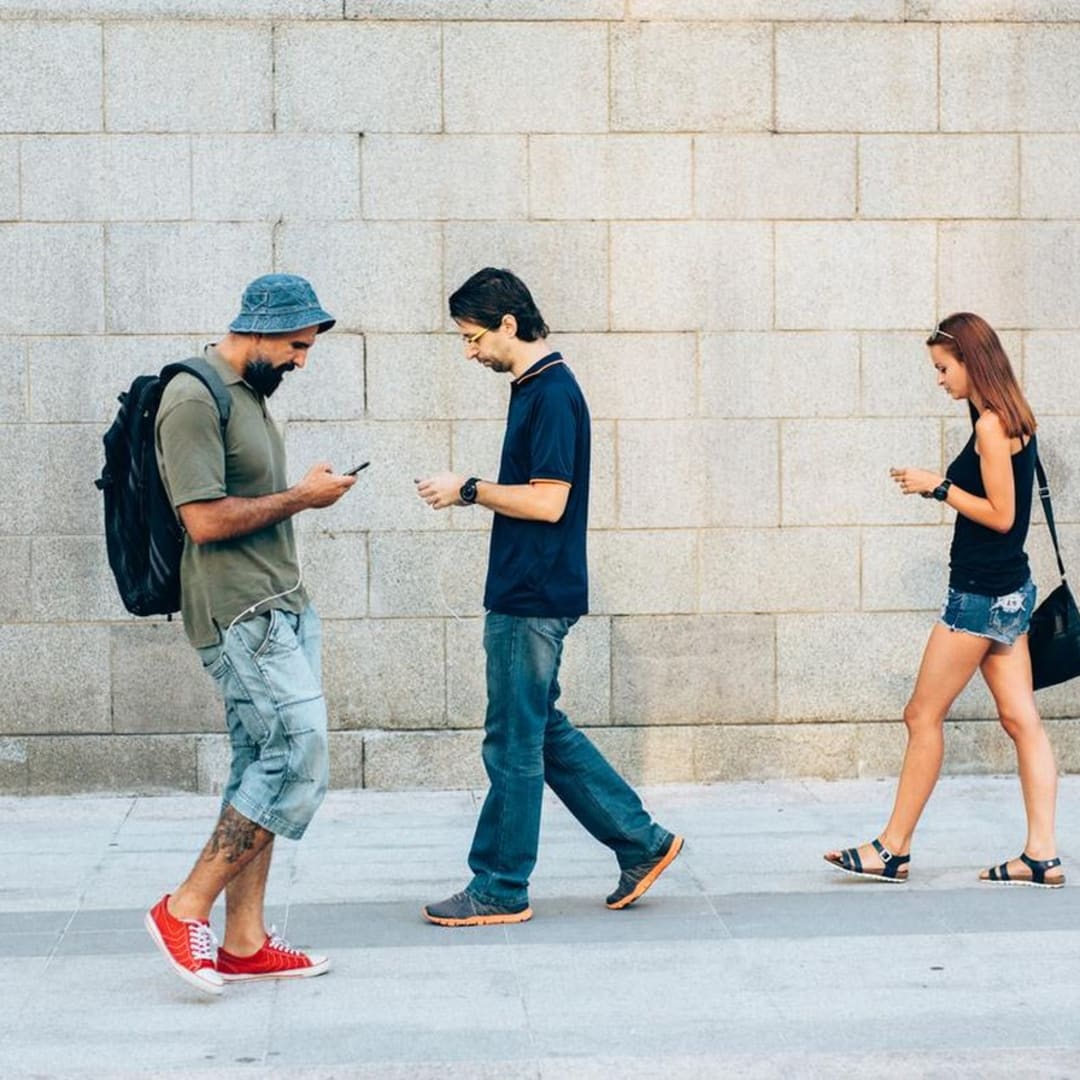 Waspada! Kenali 5 Tanda Ponselmu Disadap dan Cara Mengatasinya