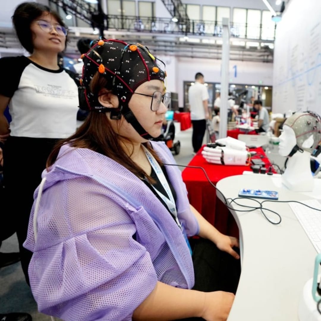 China Dorong Industri Antarmuka Otak-Komputer Saingi Neuralink Elon Musk