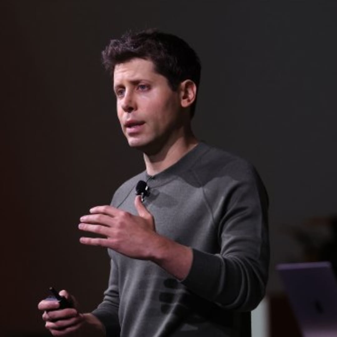 Sam Altman Janji Perbaiki GPT-5 Setelah Keluhan Pengguna dan 'Chart Crime'