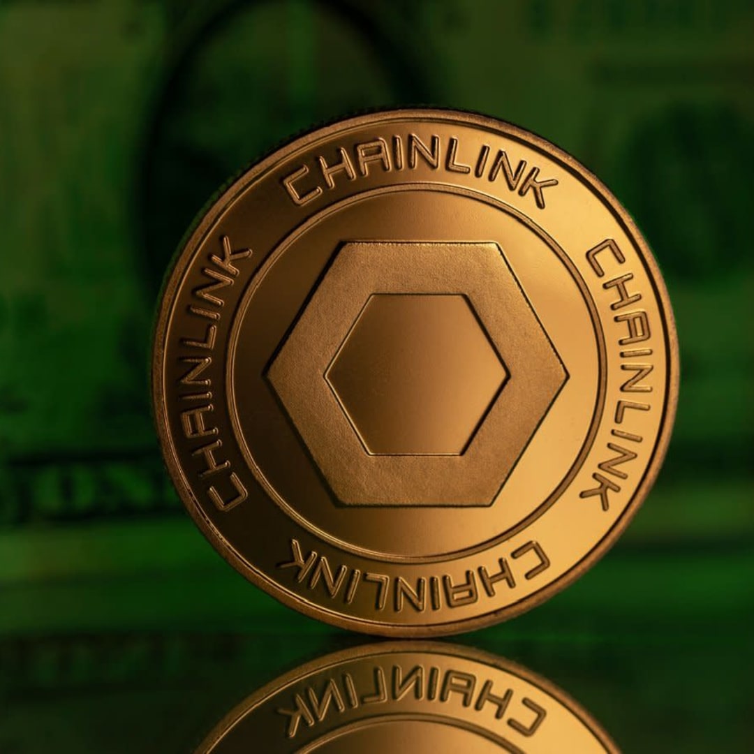 Caliber Integrasi Chainlink, Saham Meroket dan Tantangan Nasdaq Mengintai