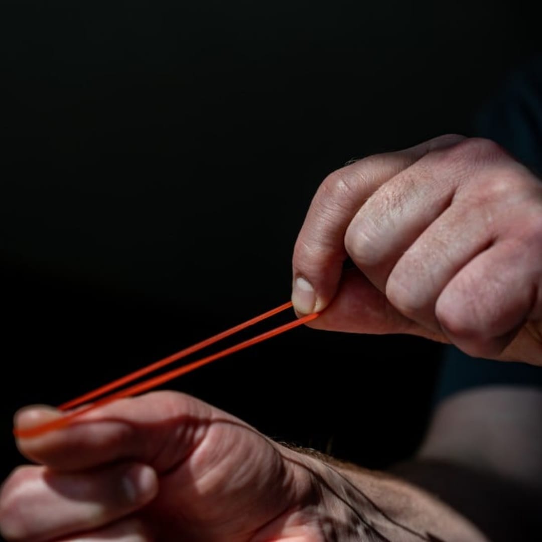 Karet Gelang Pertama di Dunia yang Mengubah Panas Tubuh Jadi Listrik