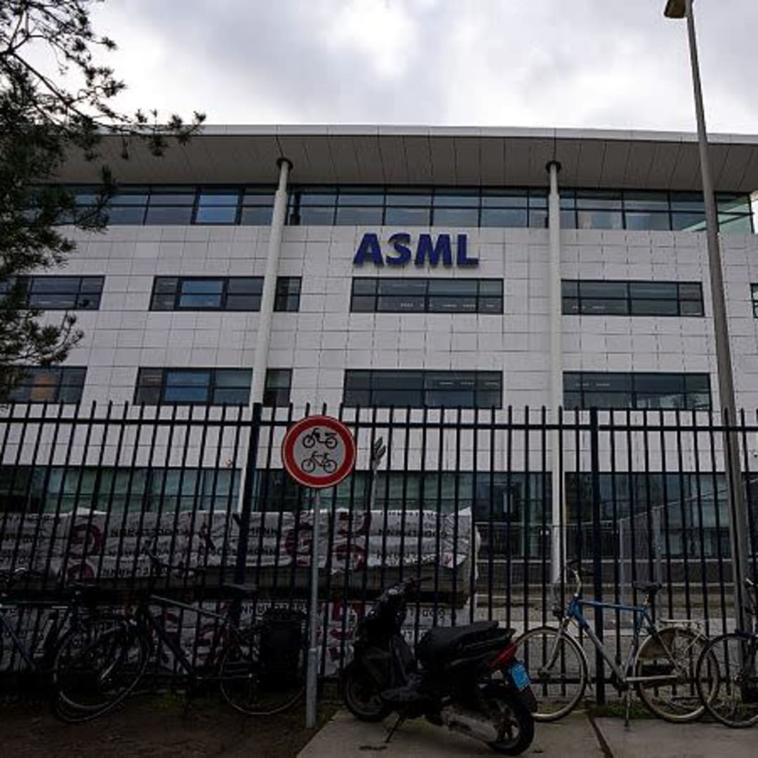 ASML Investasi €1,3 Miliar di Mistral AI Perkuat Teknologi AI Eropa
