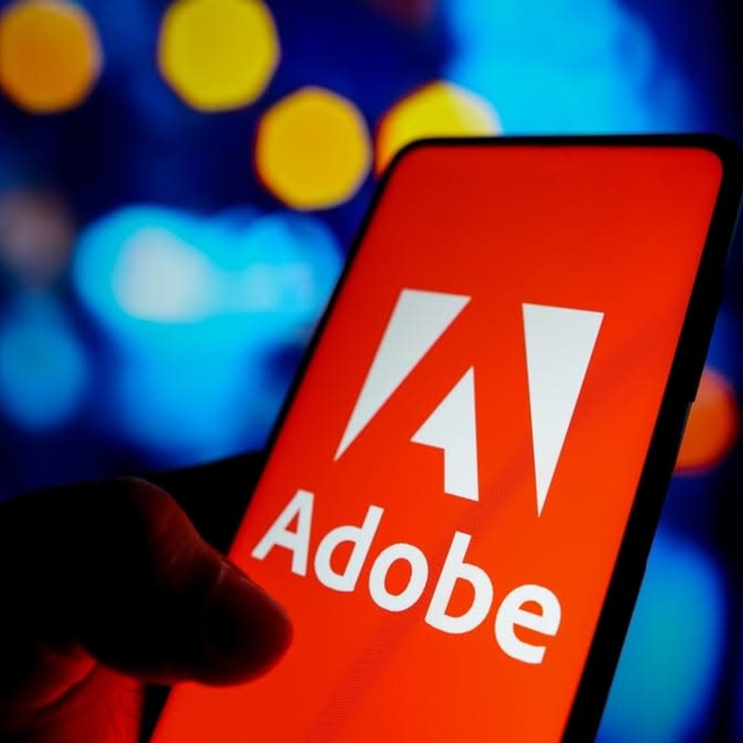 Adobe dan Strategi AI: Peluang Kebangkitan Saham Setelah Kinerja Positif