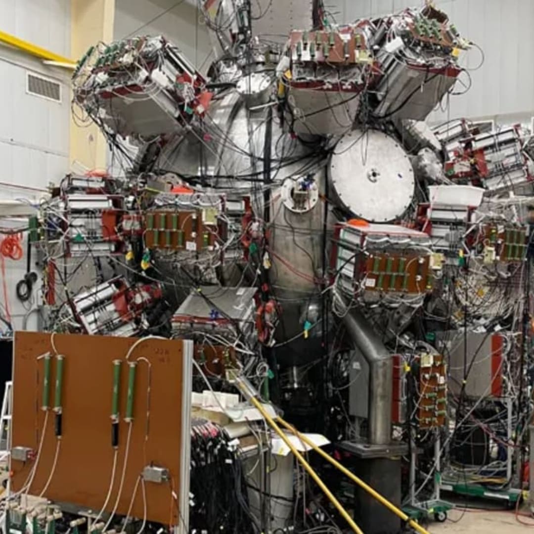 PLX Dari Los Alamos: Terobosan Energi Fusi yang Lebih Murah dan Kecil